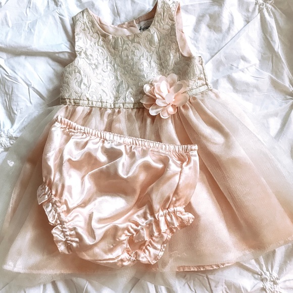 Party Dress - Picture 7 of 7